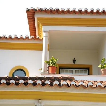 Ninho Do Falcao Hotel