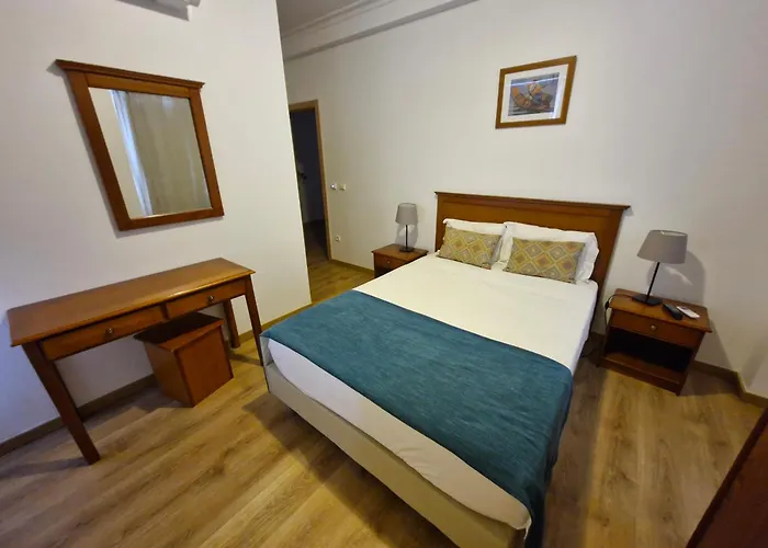 Ninho Do Falcao Hotel 2*